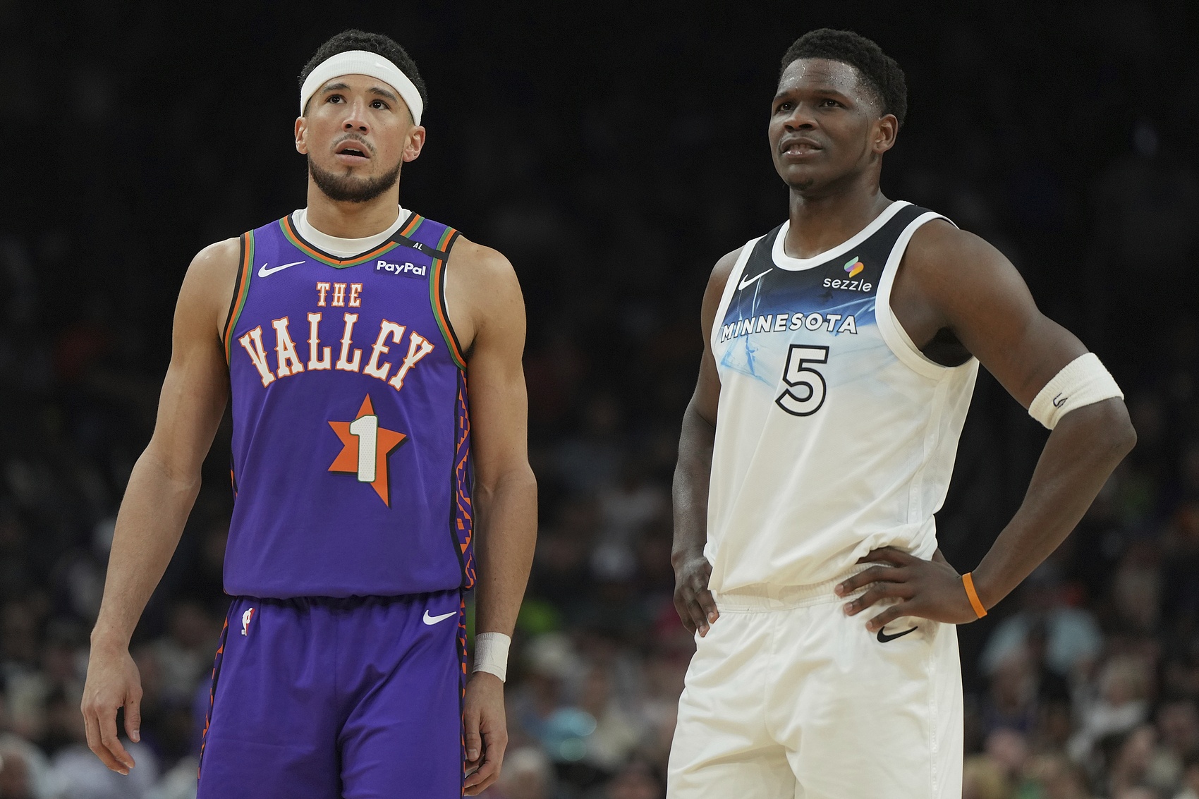 TA评选新赛季40大分卫：华子居首 布克次席 米切尔第三 克莱第五