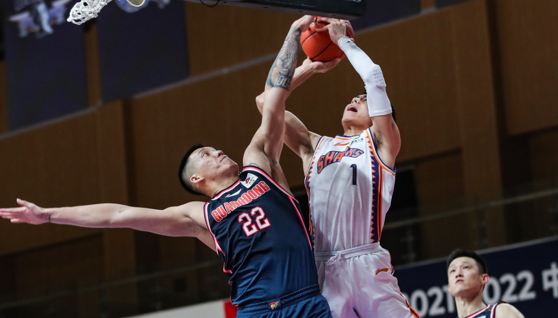 同曦主动放弃曾繁日的签字费是仁至义尽?事实恐怕并非如此