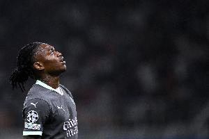 莱奥：我很适应现在的体系，教练攻防两端的战术策略很棒