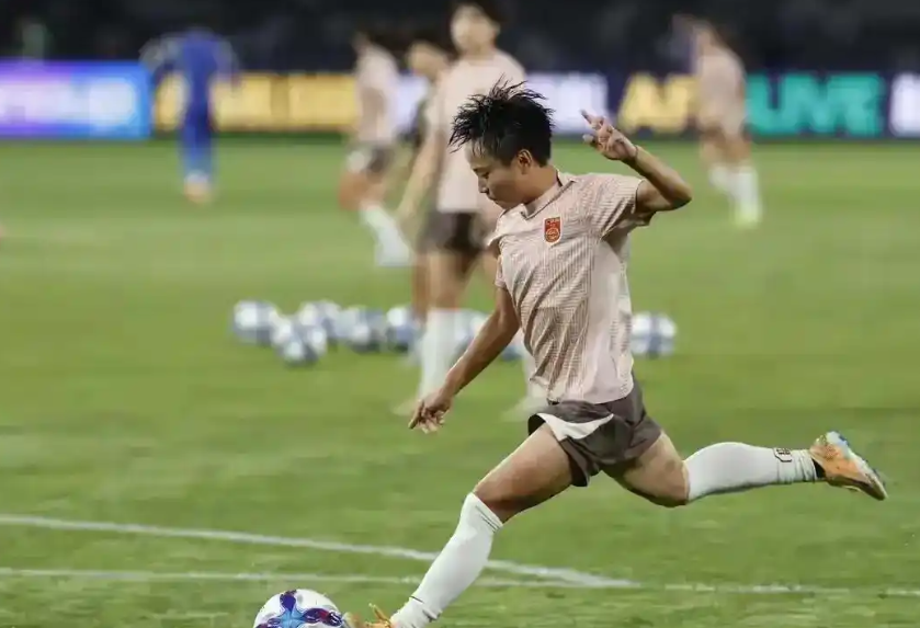 开云·体育app中国官方网站开云-CCTV5直播！亚洲杯1/4决赛：朝鲜决战澳大利亚，胜者或踢中国女足