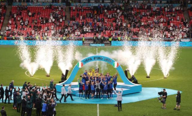 开云·体育 kaiyun 官方网站_kaiyun sports-【欧洲杯】博努奇追平 英格兰3替补失点 意大利夺冠